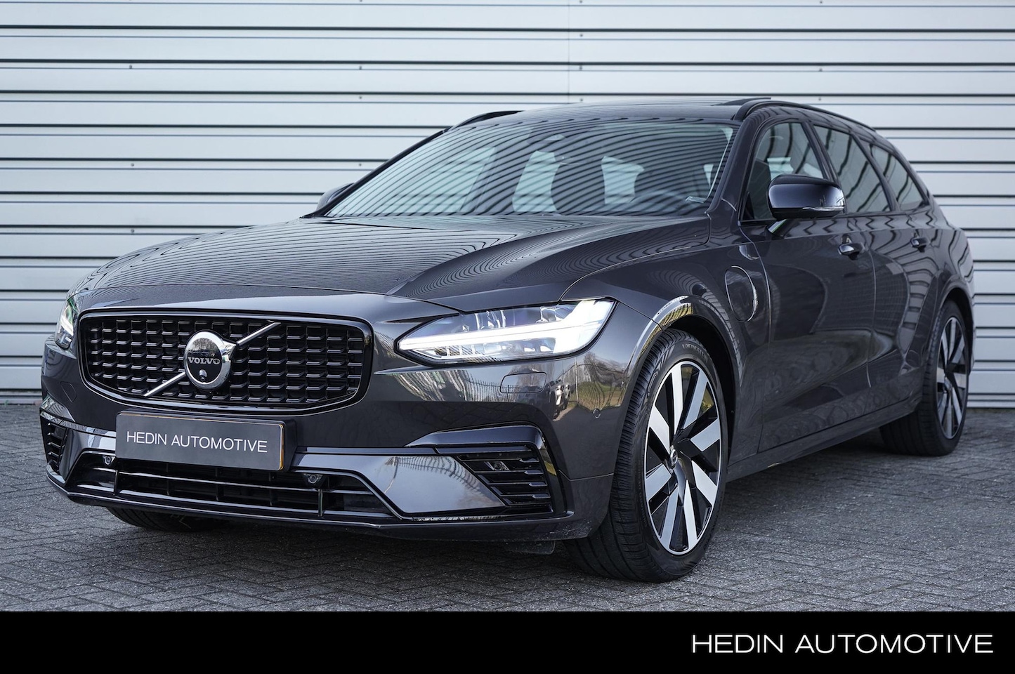 Volvo V90 - 2.0 T6 Plug-in hybrid AWD Ultra Dark | Harman/Kardon | Head-up Display | Pilot Assist | 36 - AutoWereld.nl