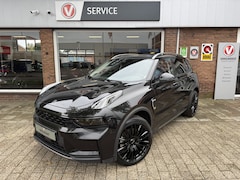 Lynk & Co 01 - 1.5 BLACK EDITION ZWARTE VELGEN ZWARTE SIERLIJSTEN | black edition - zwarte velgen | navig