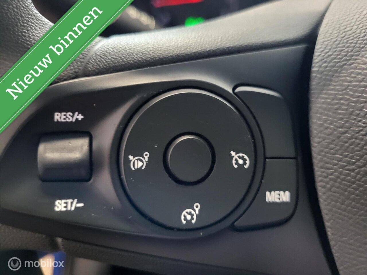 Opel Corsa - 1.2 Edition *NL, NAVI, RIJKLAARPRIJS!*