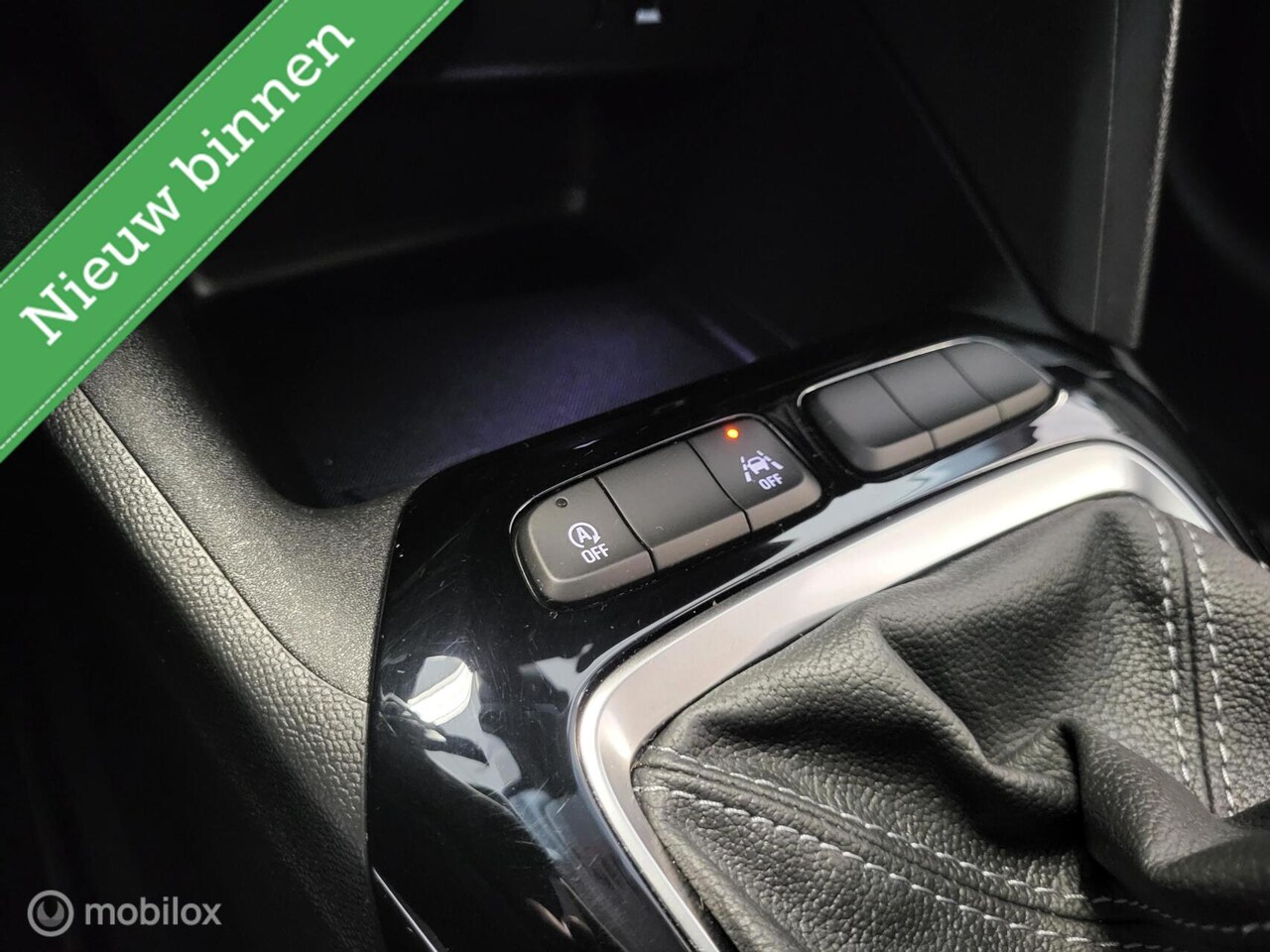 Opel Corsa - 1.2 Edition *NL, NAVI, RIJKLAARPRIJS!*