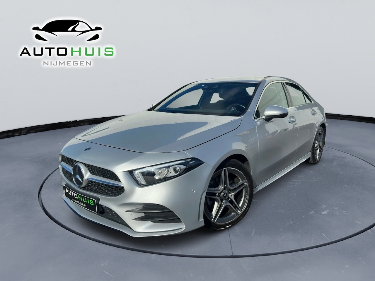 Mercedes-Benz A-klasse - A 200 AMG Line Automaat Sfeerverlichting - AutoWereld.nl