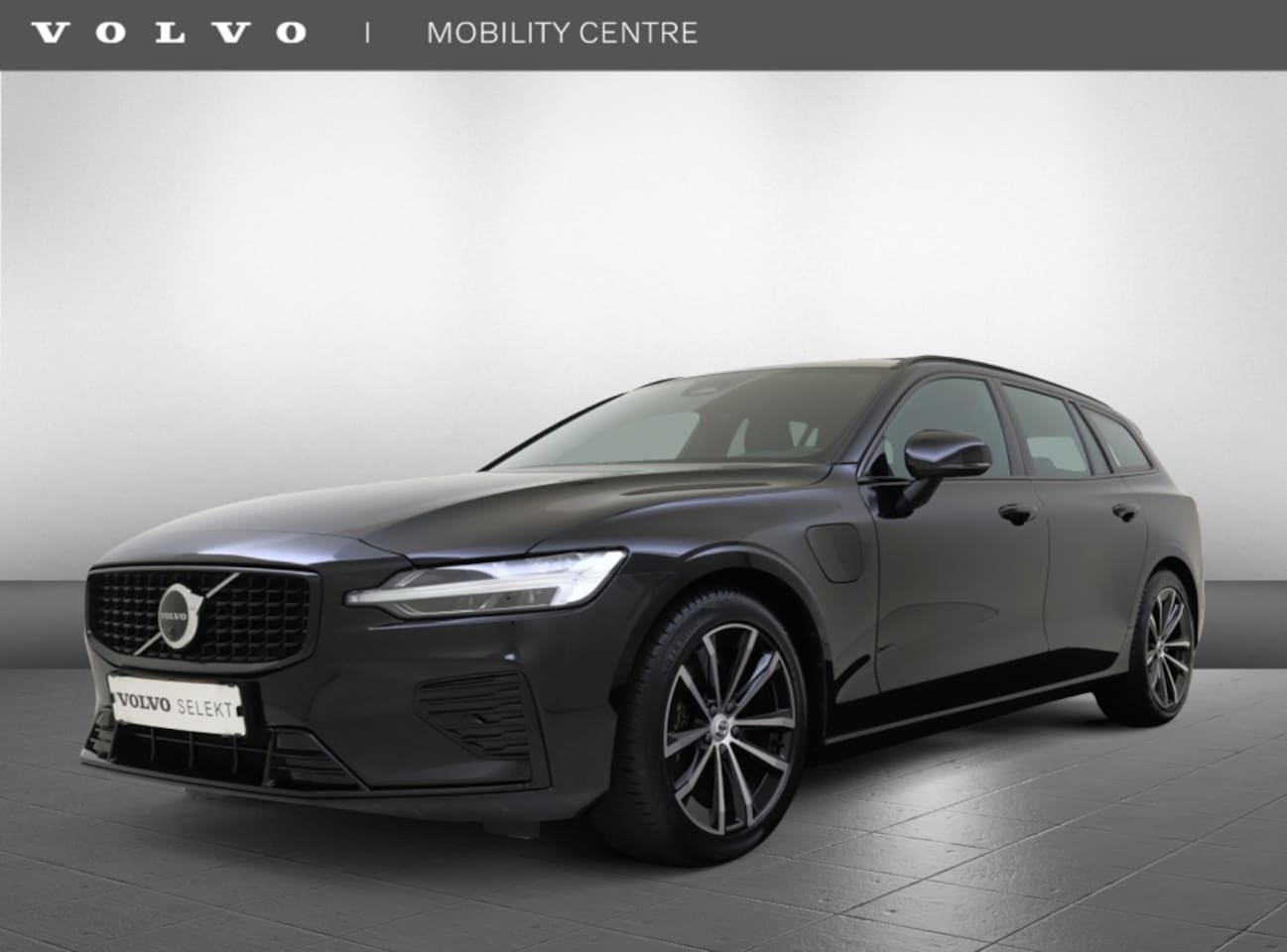 Volvo V60 - 2.0 T6 AWD + Dark | Trekhaak | 360 Camera | Schuif-/Kanteldak - AutoWereld.nl