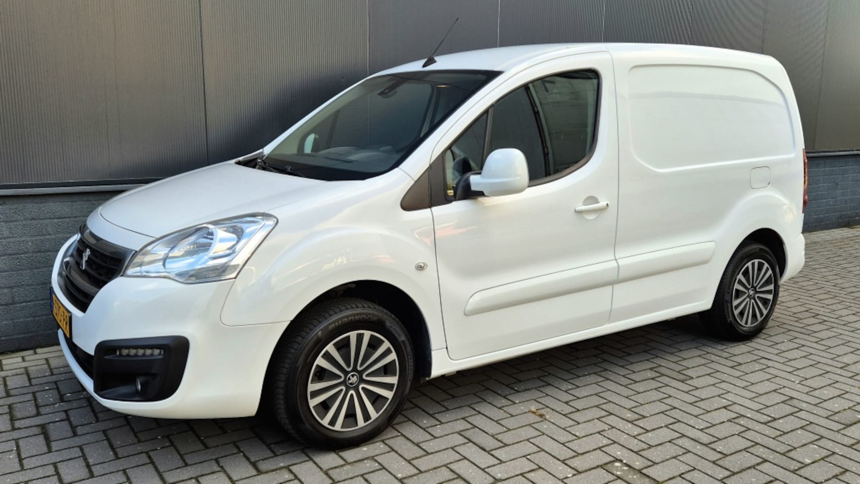 Peugeot Partner - 120 1.6 BlueHDi L1PP - AutoWereld.nl