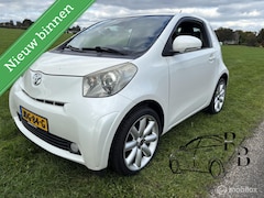 Toyota iQ - 1.0 VVTi Aspiration NIEUWE APK AIRCO ZEER ZUINIG