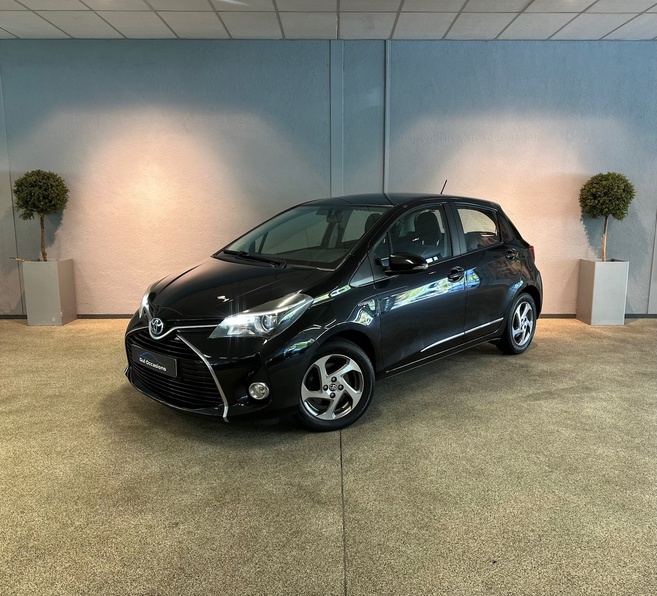 Toyota Yaris - 1.5 Hybrid - Camera - Cruise - Navi - Led - AutoWereld.nl