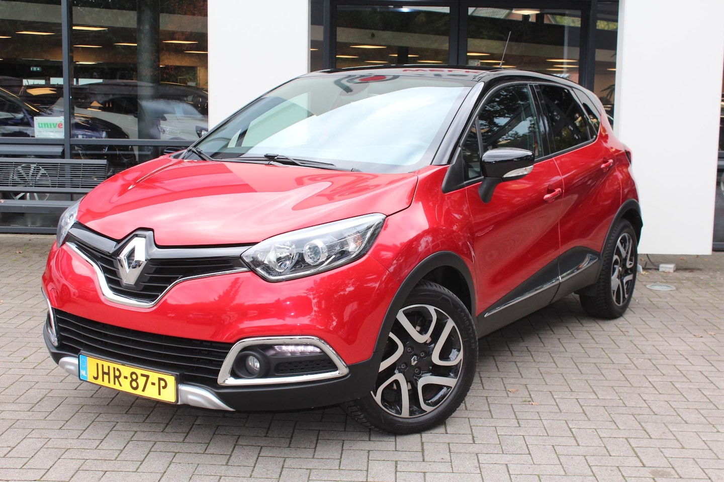 Renault Captur - 1.2 TCe Automaat Helly Hansen - AutoWereld.nl