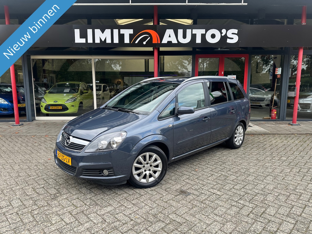 Opel Zafira - 2.2 Temptation Airco/Cruise/Camera/6bak/7zits/Lmv/Nap/Apk - AutoWereld.nl