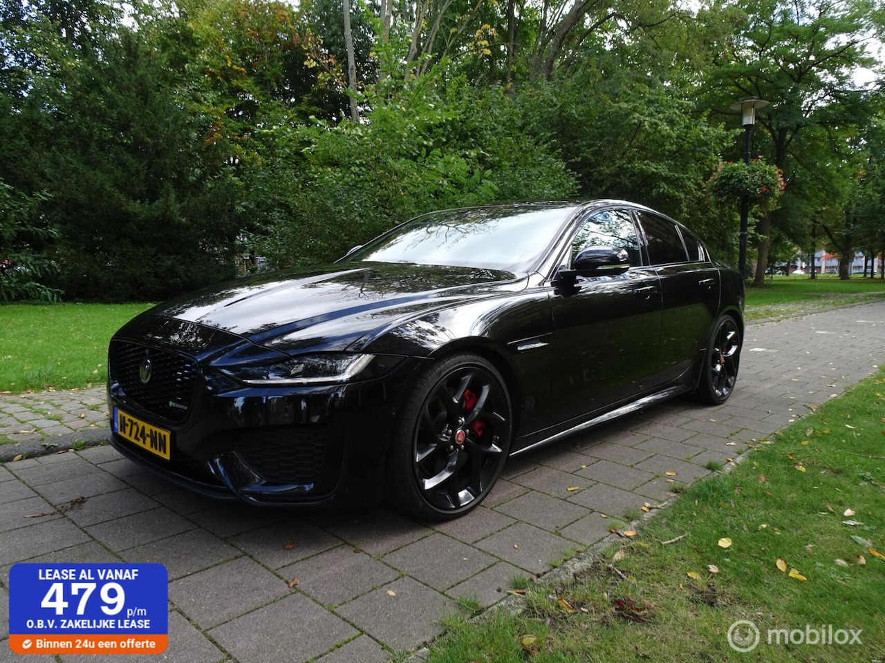 Jaguar XE - 2.0 P250 R-Dynamic Black | DEALER ONDERHOUDEN - AutoWereld.nl