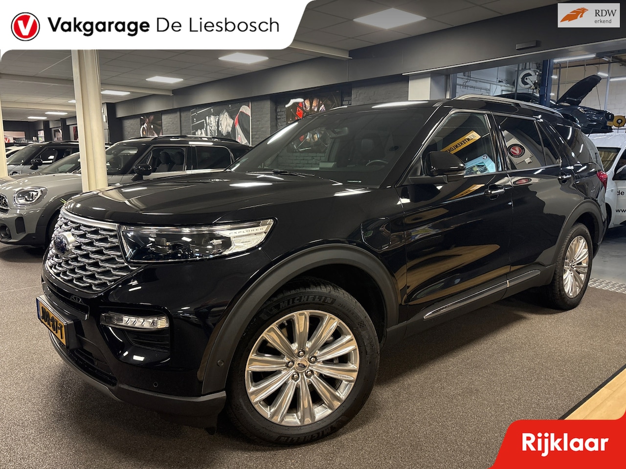 Ford Explorer - 3.0 V6 EcoBoost PHEV Platinum 7 persoons / 360 camera/ stoel verwarming + koeling - AutoWereld.nl