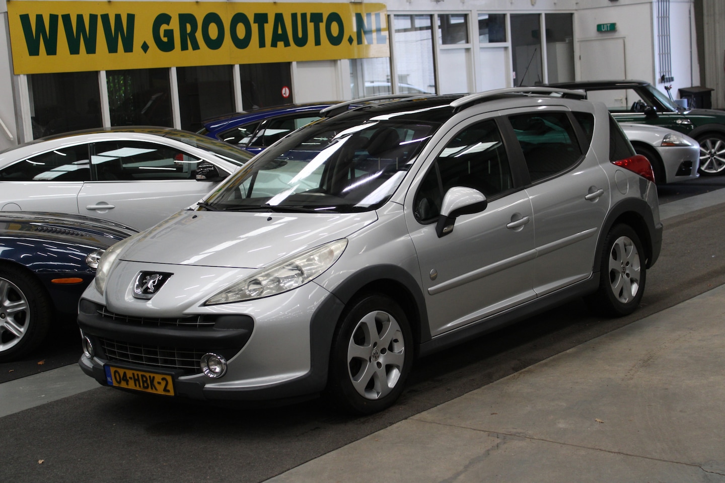 Peugeot 207 SW Outdoor - 1.6 VTi XS Airco, Cruise Control, Trekhaak, Stuurbekrachtiging - AutoWereld.nl