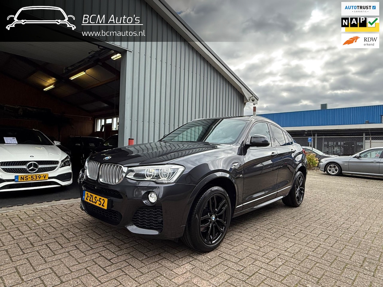 BMW X4 - XDrive28i M-Sport High Executive xLine Edition |Leer|Schuifdak|360Camera|LED|Navi|Stoelvw| - AutoWereld.nl