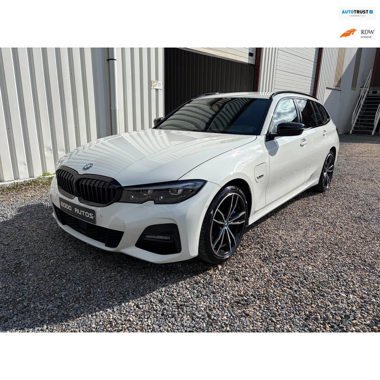 BMW 3-serie Touring - 320e High Executive M-Sport Add cruis Wit BTW - AutoWereld.nl