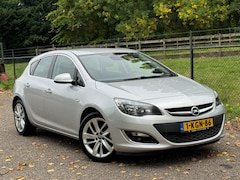 Opel Astra - 1.4 Turbo Sport /Navi/Airco/Cruise/