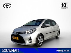 Toyota Yaris - 1.5 Hybrid Dynamic Limited | Navigatie | Camera | LM Velgen |
