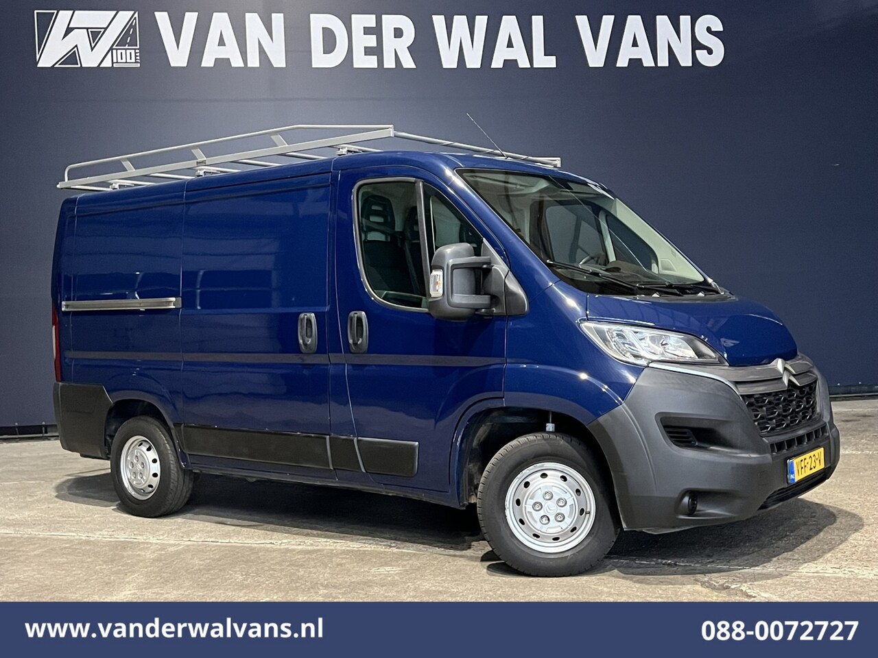 Citroën Jumper - 2.2 BlueHDi 120pk L1H1 Airco | 2500kg Trekhaak | Imperiaal Bijrijdersbank - AutoWereld.nl