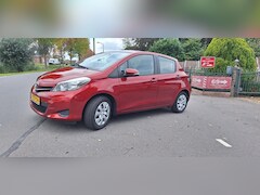 Toyota Yaris - 1.3 VVT-i Aspiration AUTOMAAT 96354 KM N.A.P