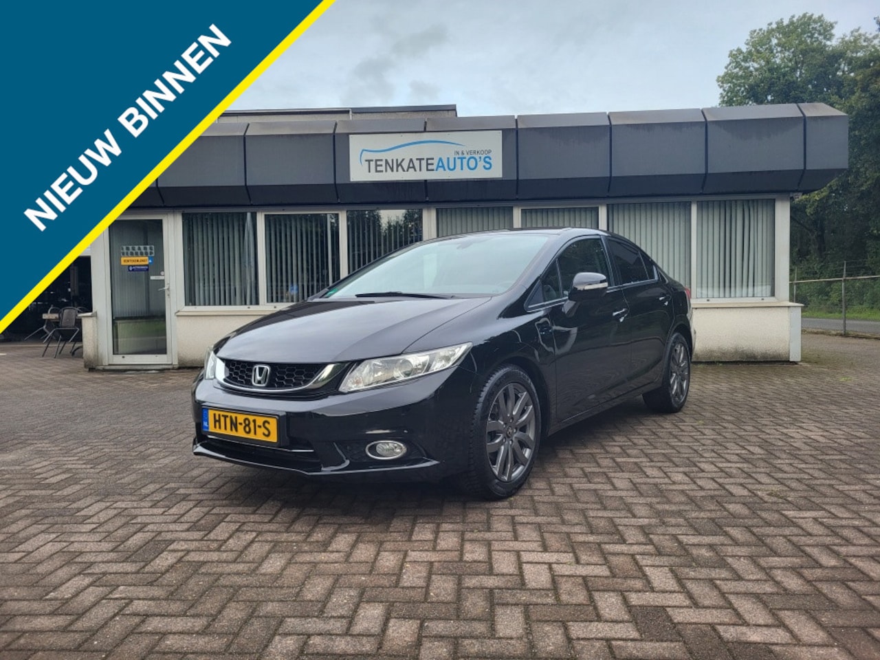 Honda Civic - 4D 1.8 -VTEC 141 pk Automatische airco Stoelverwarming Lichtmetaal - AutoWereld.nl