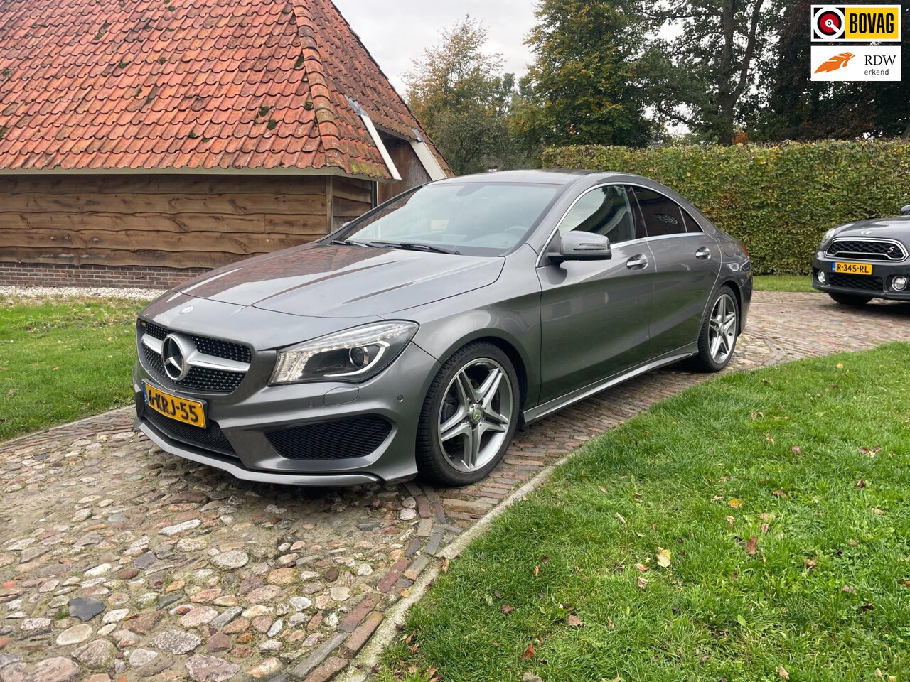 Mercedes-Benz CLA-Klasse - 200 Ambition-NL AUTO-NAVI-AMG LINE-PDC-18"-HARMAN KARDON- - AutoWereld.nl