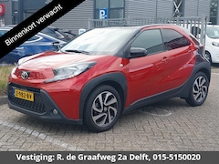 Toyota Aygo X - 1.0 VVT-i MT Pulse | Stoelverwarming | Apple Carplay & AndroidAUTO | Privacy Glass | Camer