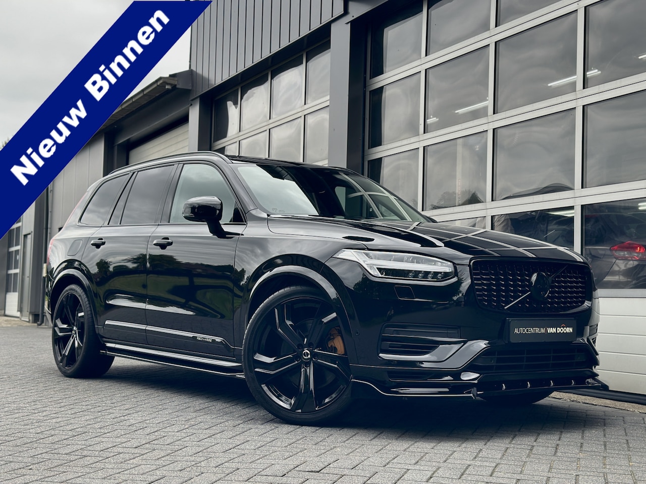 Volvo XC90 - 2.0 T8 Recharge AWD | Dark Label | Panodak | Luchtvering | Adaptive Cruise | Auto Pilot | - AutoWereld.nl