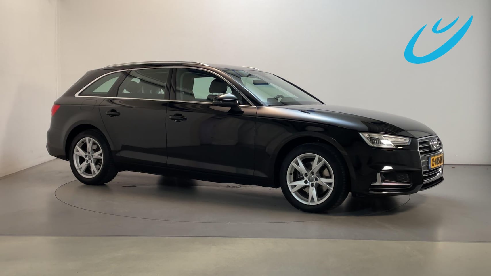 Audi A4 Avant - 40 TFSI Sport Edition Navigatie Parkeersensoren App-Connect Stoelverwarming - AutoWereld.nl