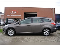 Ford Focus Wagon - 1.0 EcoBoost Trend airco apk 25-09-2026 inruil mogelijk nap
