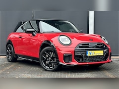 MINI Cooper - 1.5 C John Cooper Works L / Pano / HUD / Stoel/stuur verwr