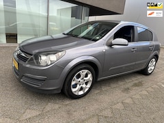 Opel Astra - 1.8 Elegance CLIMAT BJ 4-2005 APK 10-2026