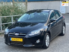 Ford Focus - 1.0 EcoBoost TitaniumPDCNaviLM.velgenNAPDealer onderhouden