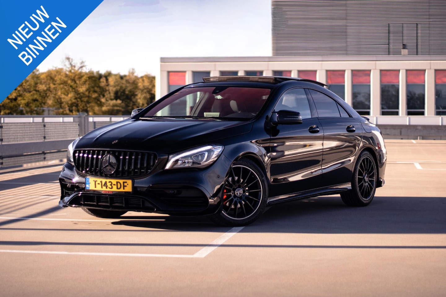 Mercedes-Benz CLA-Klasse - 180 AMG|PANO|CAMERA|DODEHOEK - AutoWereld.nl