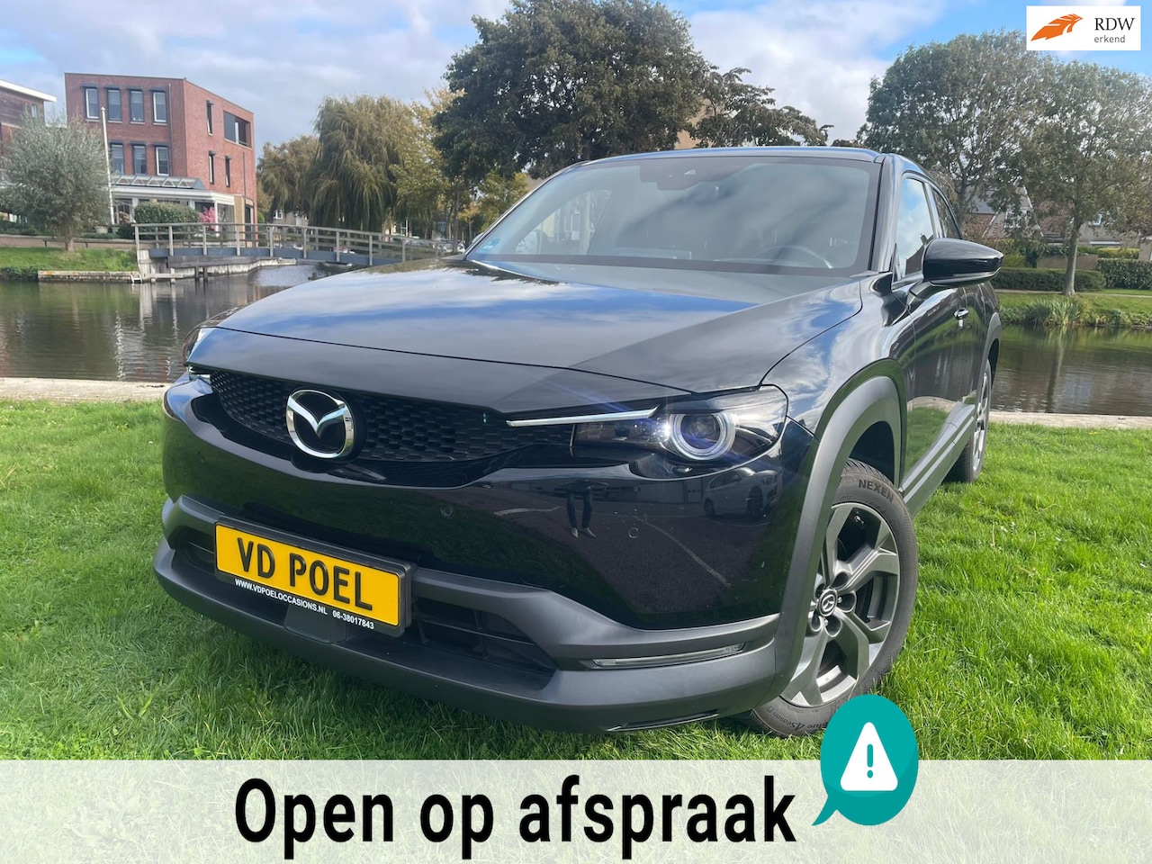 Mazda MX-30 - E-SkyActiv 145 First Edition 36 kWh NAVI CRUISE - AutoWereld.nl