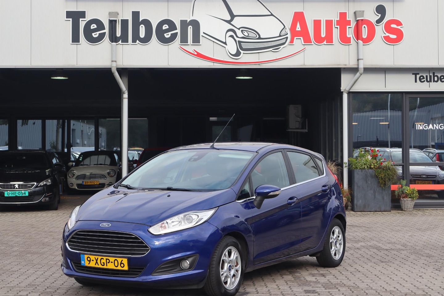 Ford Fiesta - 1.6 TDCi Lease Titanium Navigatie, Climate control, Cruise control, Lichtmetalen wielen, S - AutoWereld.nl