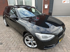 BMW 1-serie - 116i Business+ / M-Sport / Pano / Camera / Navi / PDC / 18 inch / LED