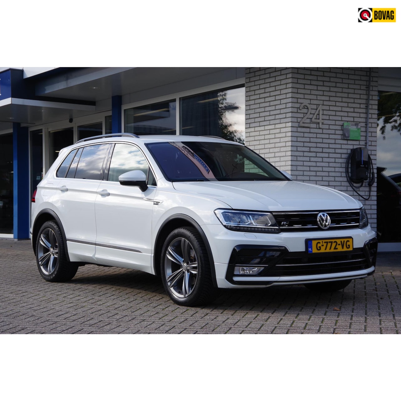 Volkswagen Tiguan - 1.4 TSI Comfortline Business R Trekhaak Stoelverwarming - AutoWereld.nl