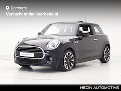 MINI One - 3-deurs | Panoramadak | 17" | LED | PDC | Stoelverwarming | 2 jaar Garantie