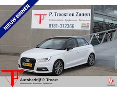 Audi A1 Sportback - 1.0 TFSI S-line/Navigatie/Stoelverwarming/Led koplampen/Climate control/Buitenspiegels ver