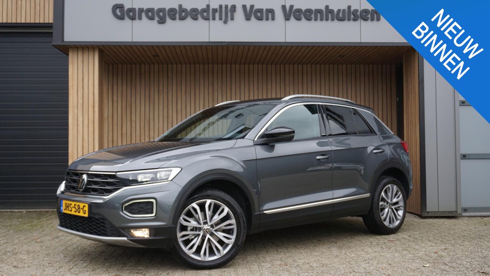 Volkswagen T-Roc - 1.5 TSI 150pk DSG United Virtual Cockpit Trekhaak LED 18inch LM Adaptive Cruise *Zeer Nett - AutoWereld.nl