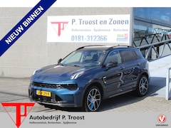 Lynk & Co 01 - 1.5 Panoramadak/360° Camera/Keyless/Lane assist/Adaptive cruise control/Navigatie/Apple ca