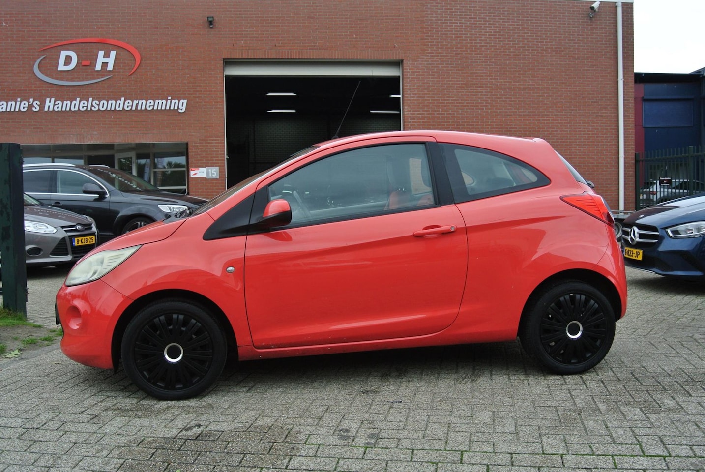 Ford Ka - 1.2 Titanium airco inruil mogelijk nap - AutoWereld.nl