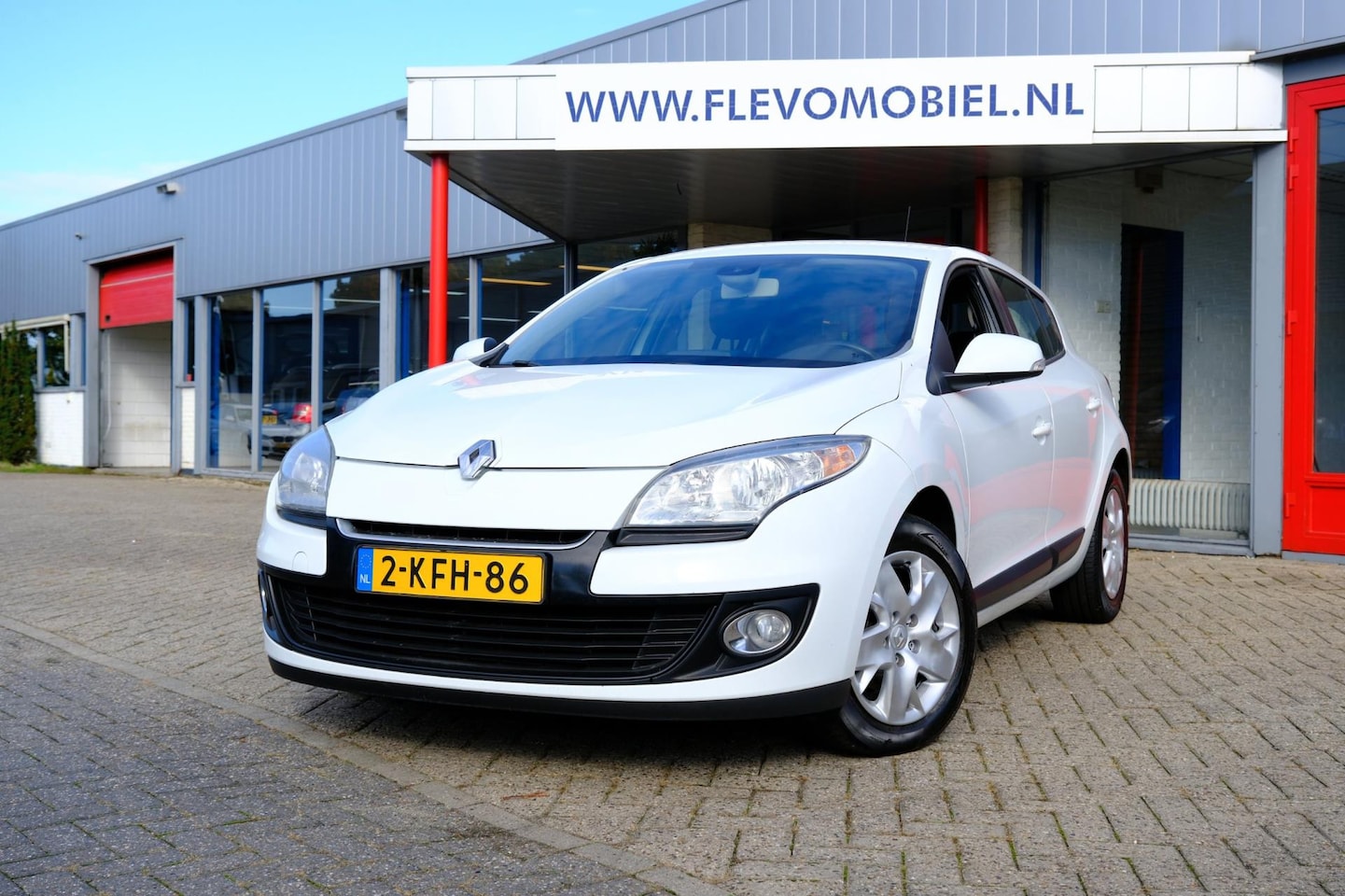Renault Mégane - 1.5 dCi Expression StartStop Clima|Cruise|Navi|PDC - AutoWereld.nl
