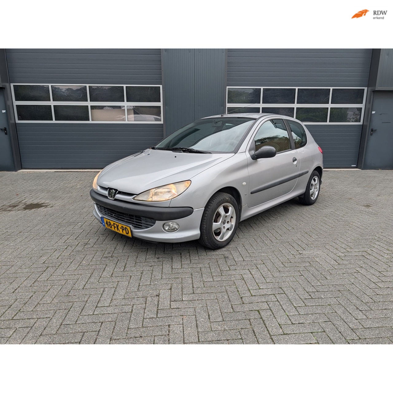 Peugeot 206 - 1.6 XS 1.6 XS , door inruil verkregen - AutoWereld.nl
