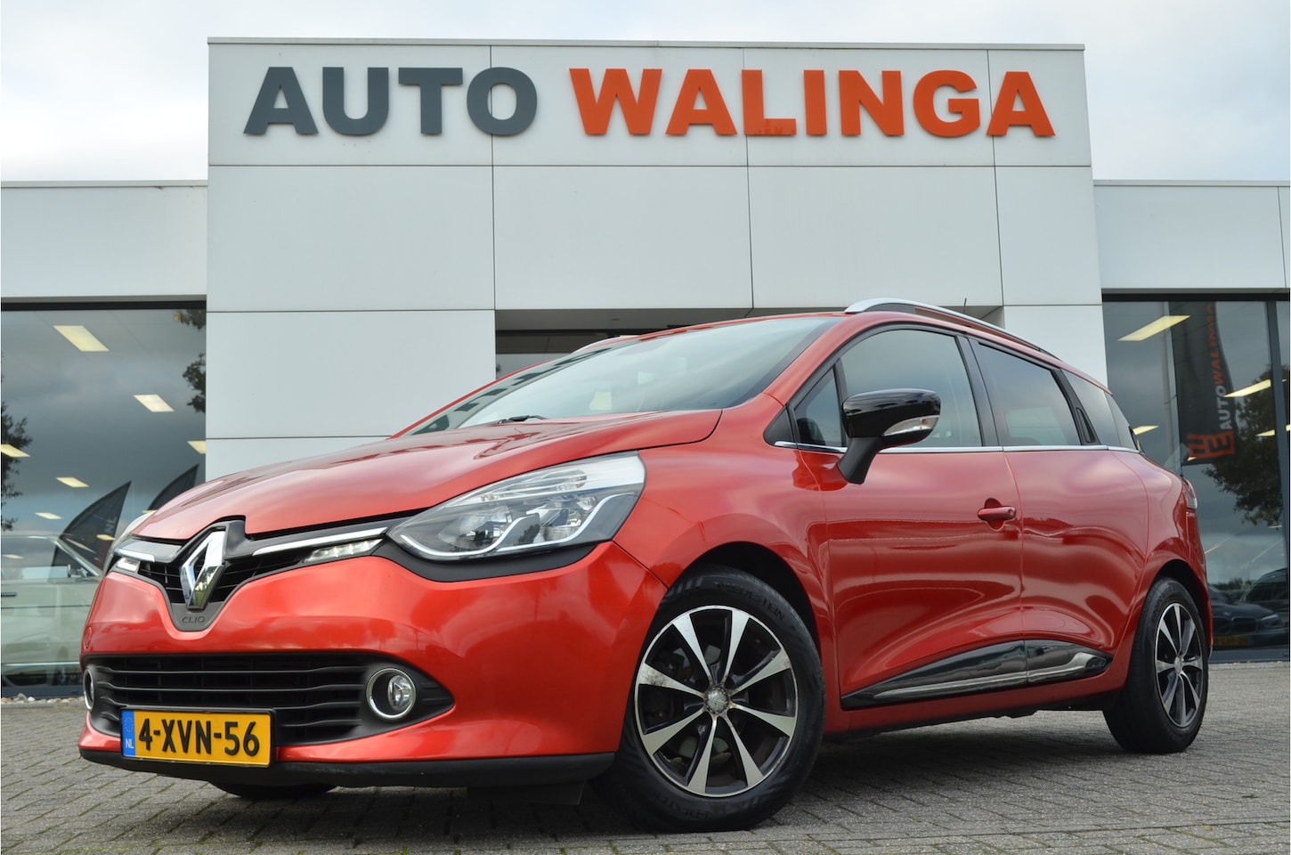 Renault Clio Estate - 1.5 dCi ECO Dynamique Navi | a.Camera | Climate | Dakrails | Getint glas - AutoWereld.nl