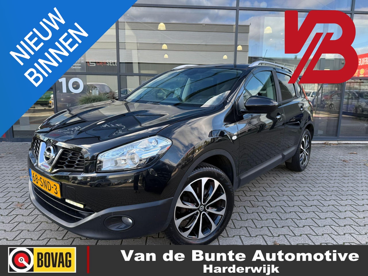 Nissan Qashqai - 1.6 Connect Edition *Trekhaak* - AutoWereld.nl