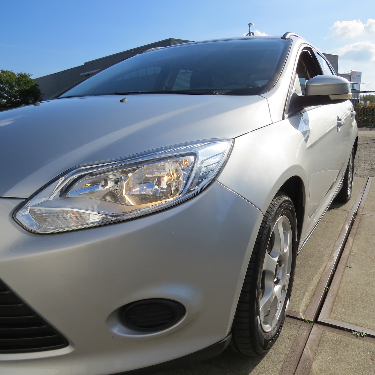 Ford Focus Wagon - 1.6 TI-VCT Trend