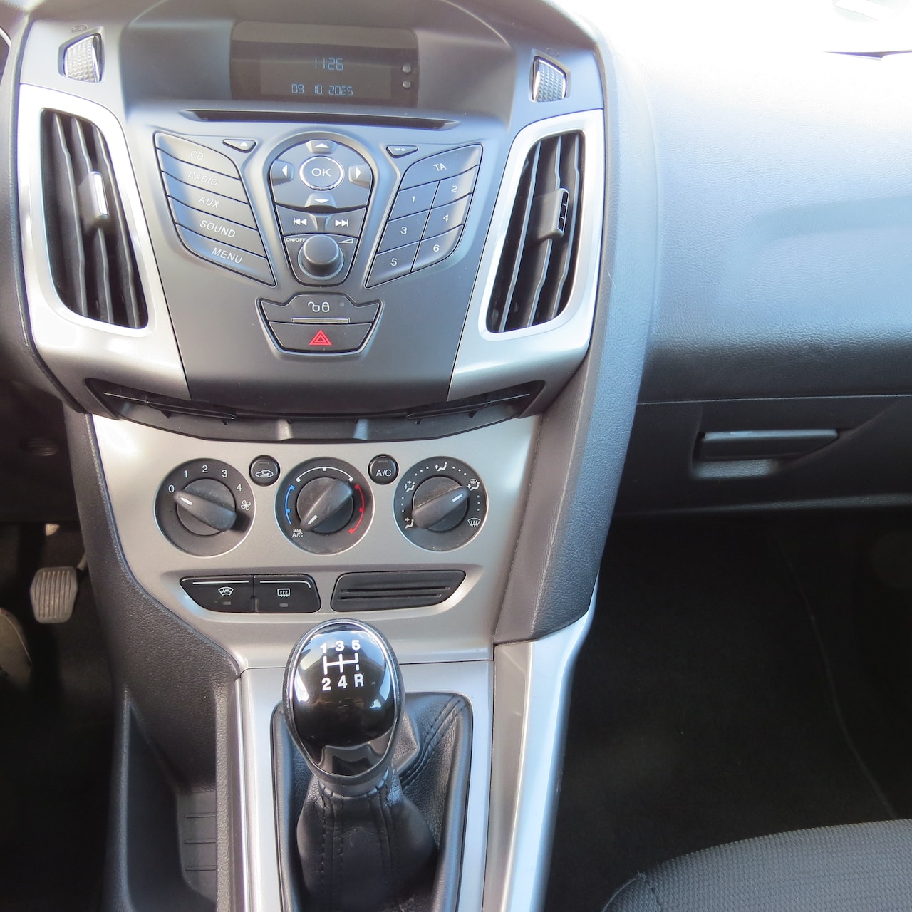 Ford Focus Wagon - 1.6 TI-VCT Trend