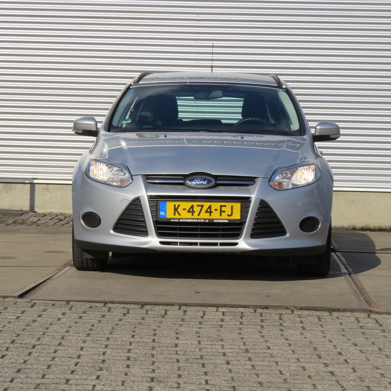 Ford Focus Wagon - 1.6 TI-VCT Trend
