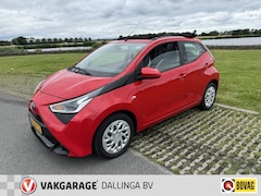 Toyota Aygo - 1.0 VVT-i x-play CABRIO