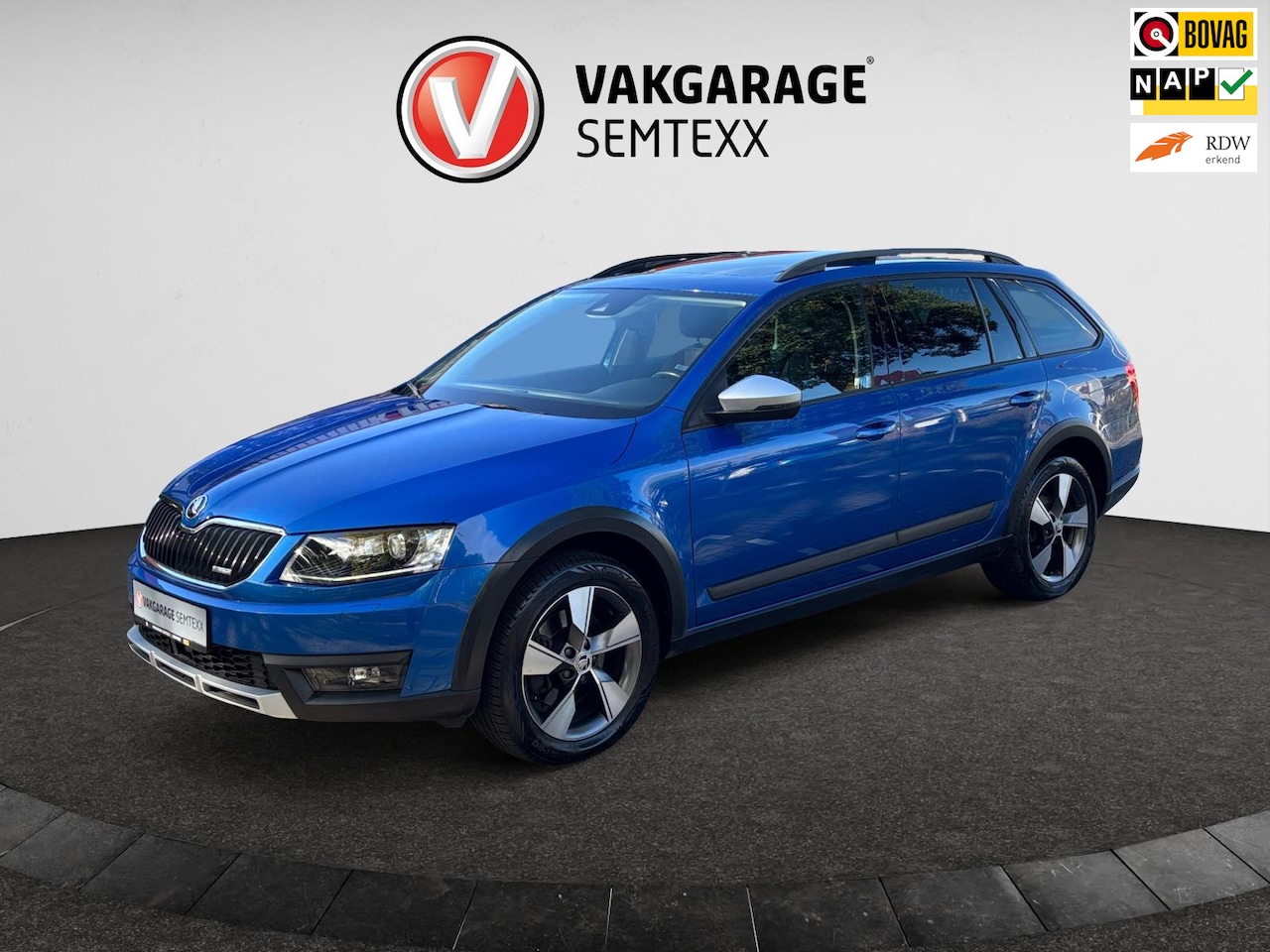 Skoda Octavia Combi - 1.8 TSI Scout 4X4 Uniek| Automaat | Cruise | Navi | PDC Achter | Trekhaak Afneembaar | 2de - AutoWereld.nl