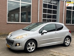 Peugeot 207 - 1.6 VTi Allure / Pano / Sportstoelen / Clima