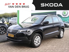 Skoda Karoq - 1.0 TSI 110pk Ambition | Trekhaak | Achteruitrijcamera | Navigatie | Stoelverwarming | Par